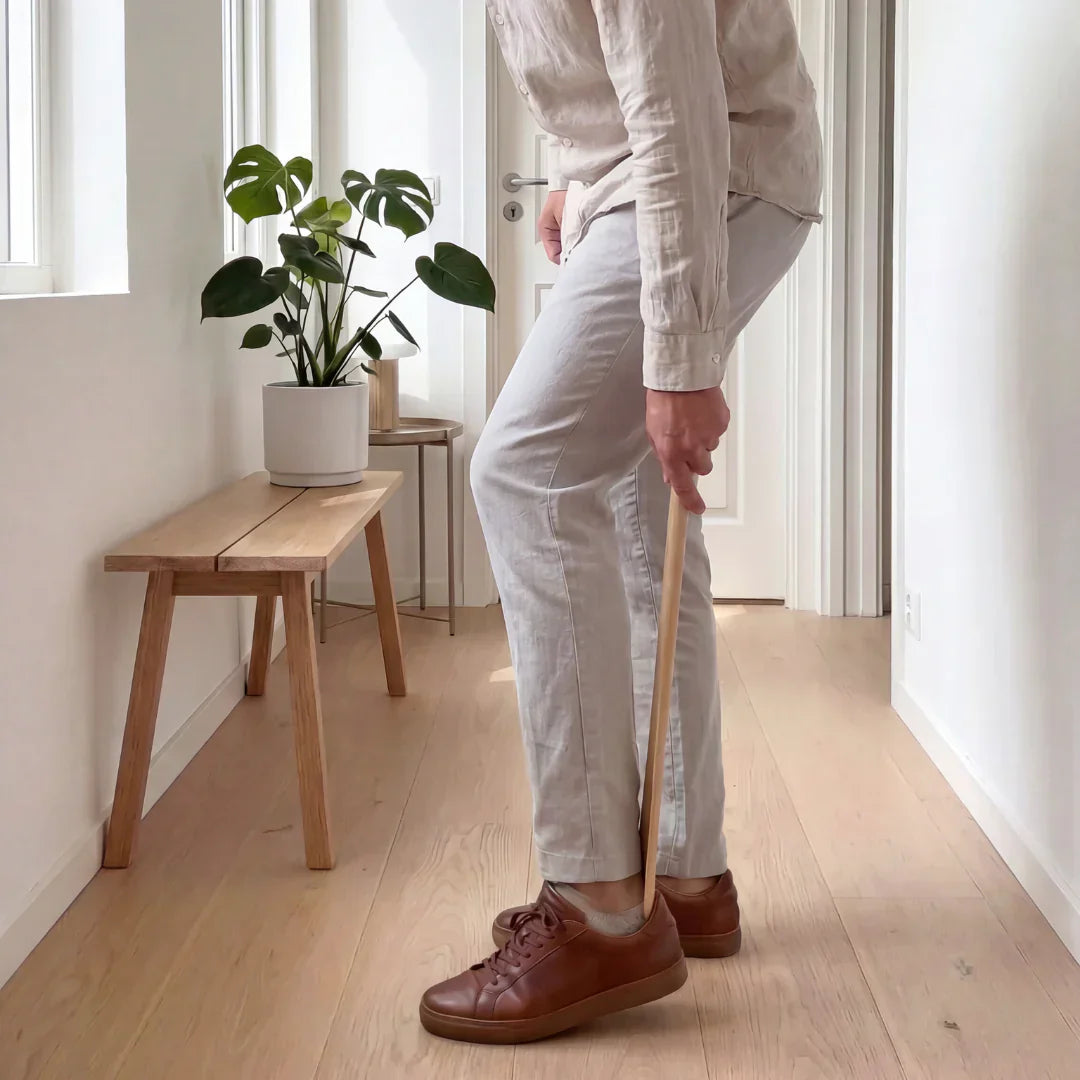 SkoLet™ - Magnetisk skohorn i massivt bøgetræ