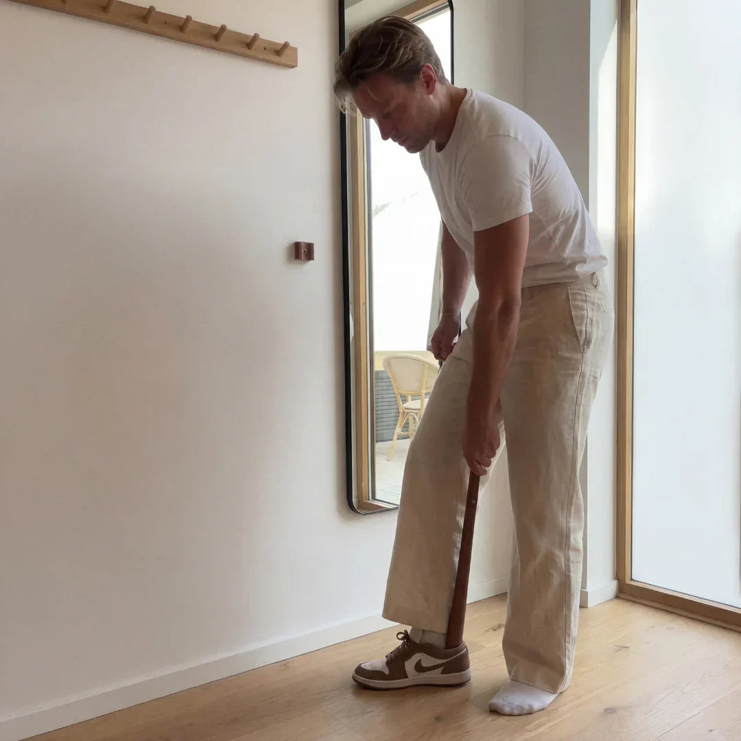 SkoLet™ - Magnetisk skohorn i massivt bøgetræ