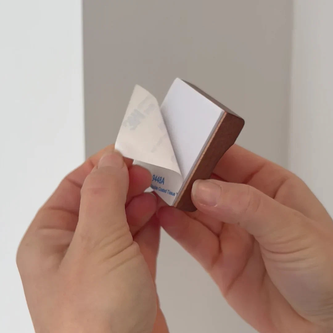 SkoLet™ - Magnetisk skohorn i massivt bøgetræ